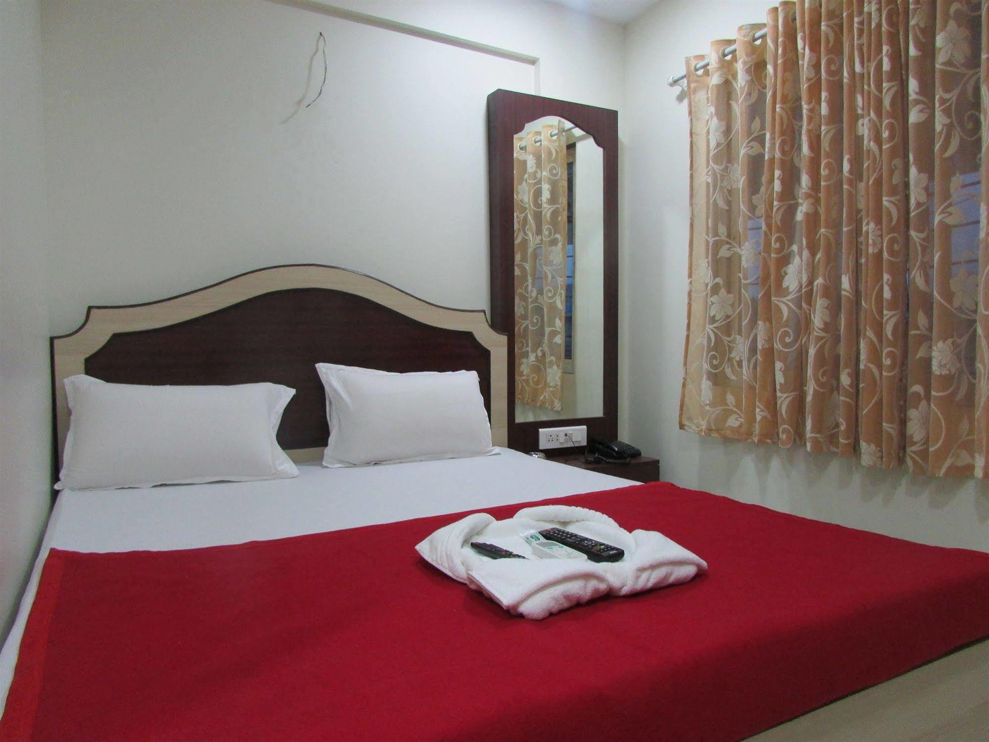 Hotel Royal Annex Bombay Exterior foto